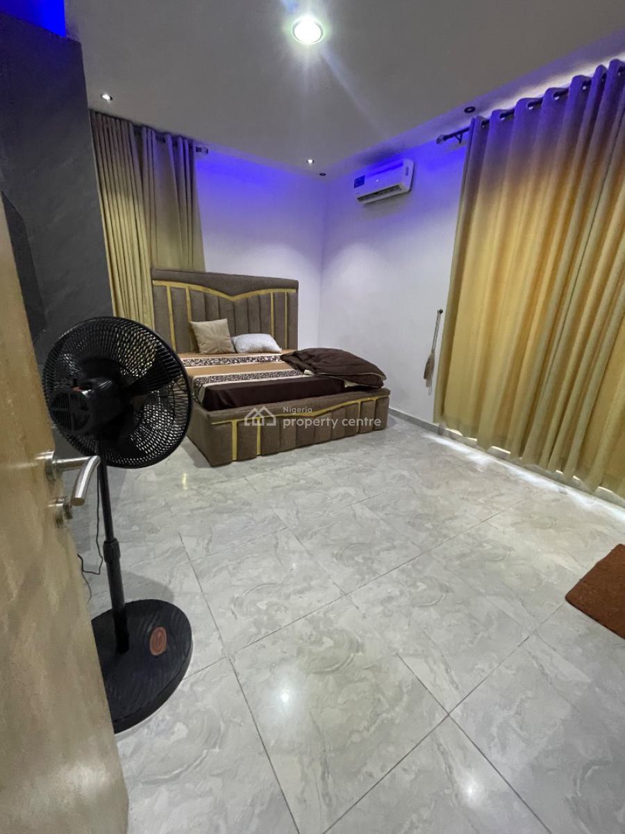 Nicely Furnished 2 Bedroom, Ikate Lekki, Lekki Phase 1, Lekki, Lagos, Flat / Apartment for Rent