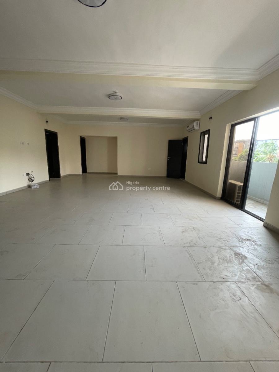 3 Bedroom Apartment, Lekki Phase 1, Lekki, Lagos, Flat / Apartment for Rent