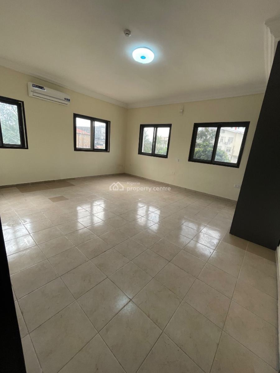 3 Bedroom Apartment, Lekki Phase 1, Lekki, Lagos, Flat / Apartment for Rent