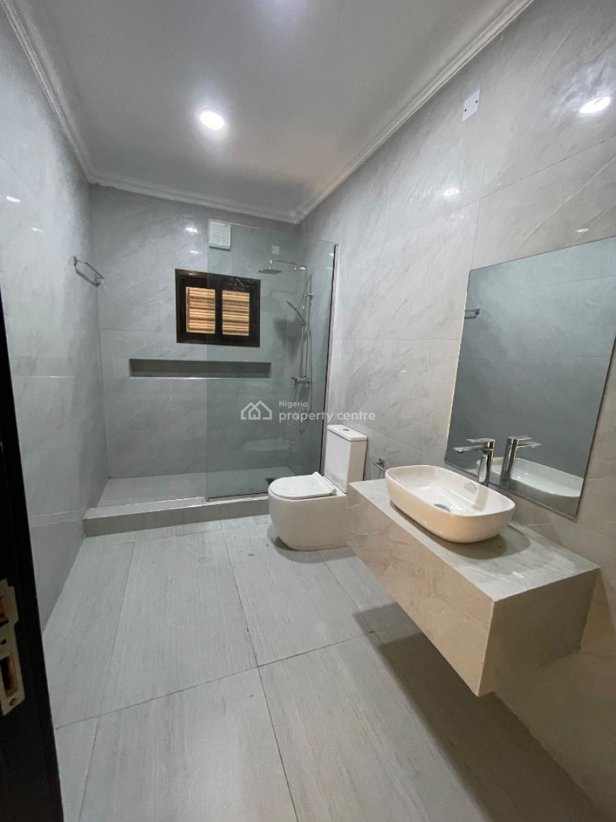 3 Bedroom Apartment, Lekki Phase 1, Lekki, Lagos, Flat / Apartment for Rent