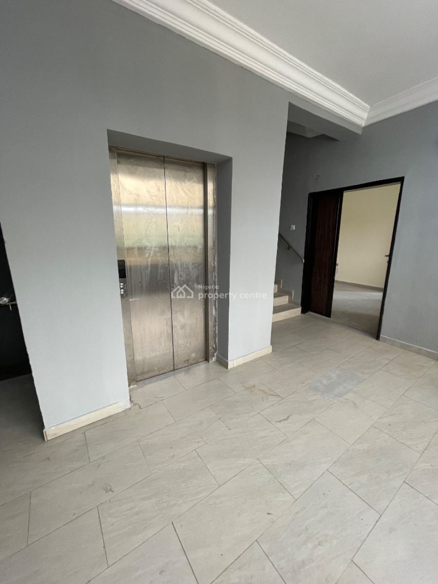 3 Bedroom Apartment, Lekki Phase 1, Lekki, Lagos, Flat / Apartment for Rent
