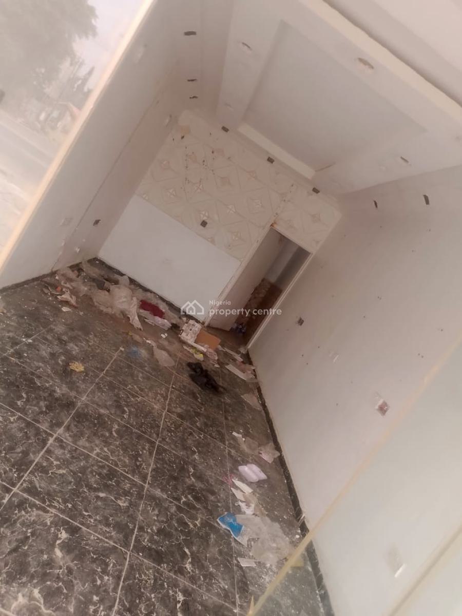 Premium Ground-floor Commercial Shop, Close to Crush Cafe, Gwarinpa, Abuja, Shop for Rent