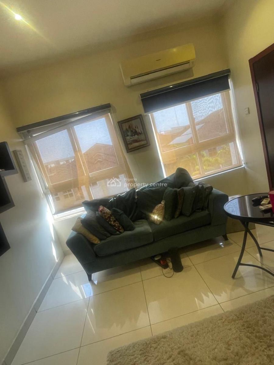 a Room in a Luxury Two Bedroom Apartment with 24/7 Power Supply, Cardogan Estate, Osapa, Lekki, Lagos, Self Contain (single Rooms) for Rent