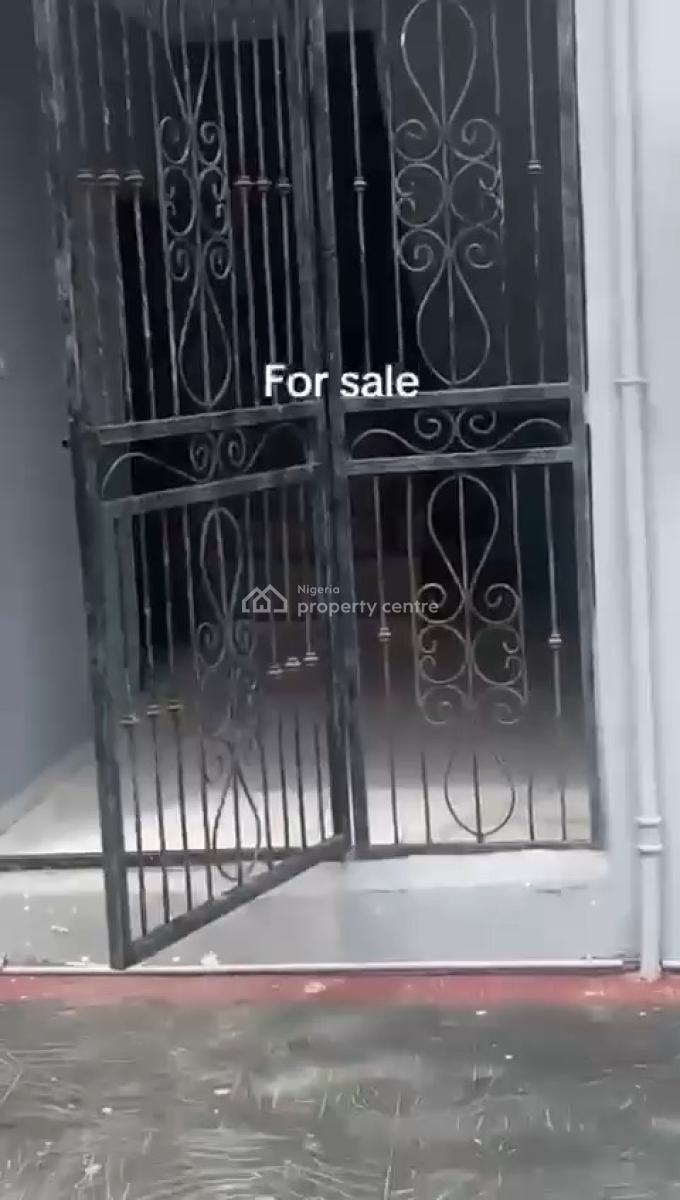 Block of Flats, River View Estate, Ebute, Ikorodu, Lagos, Flat / Apartment for Sale