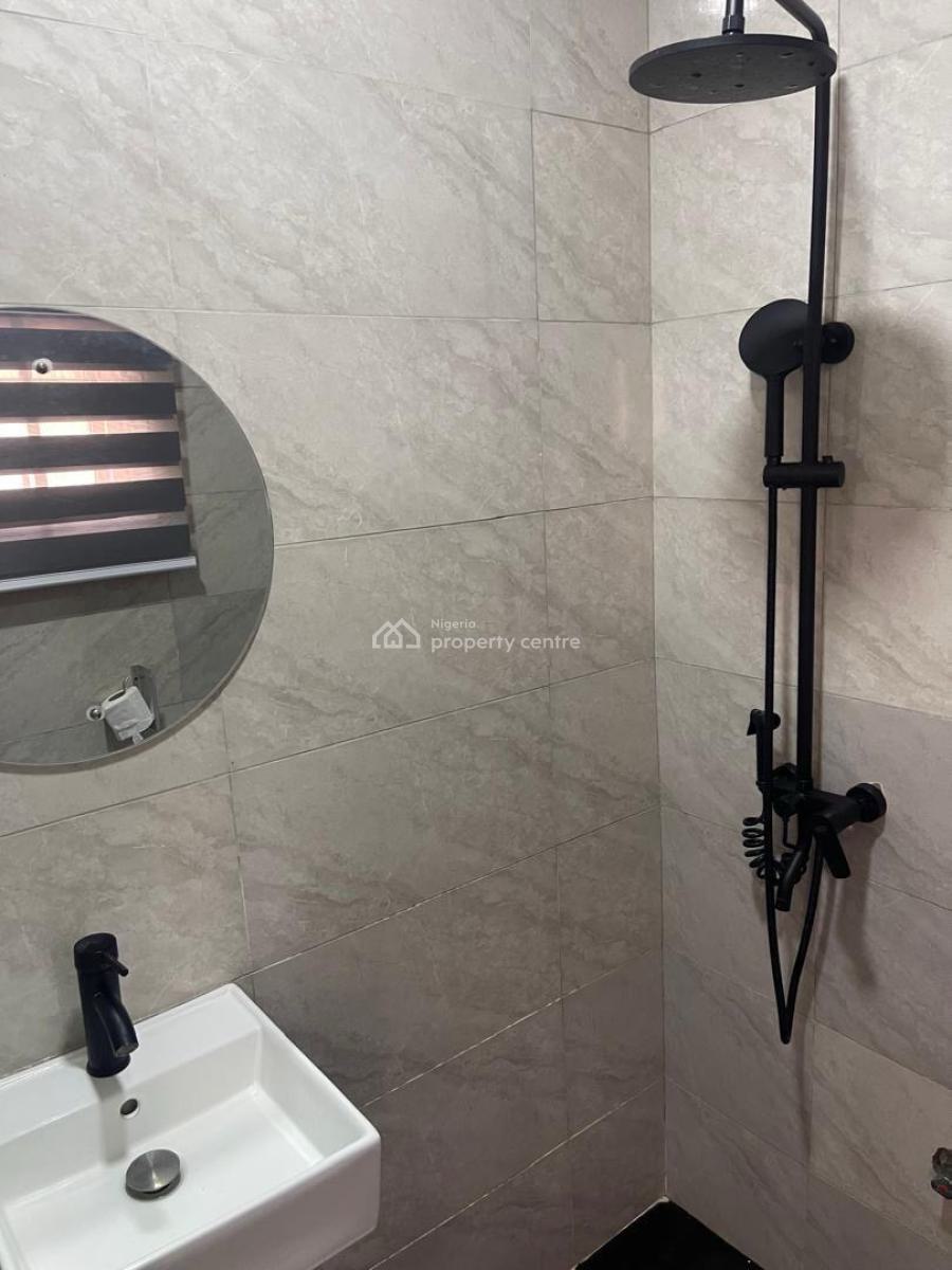 3 Bed Loft with Max Number of Guests Being 2. Located on Admiralty Wa, Lekki Phase 1, Lekki, Lagos, Flat / Apartment Short Let