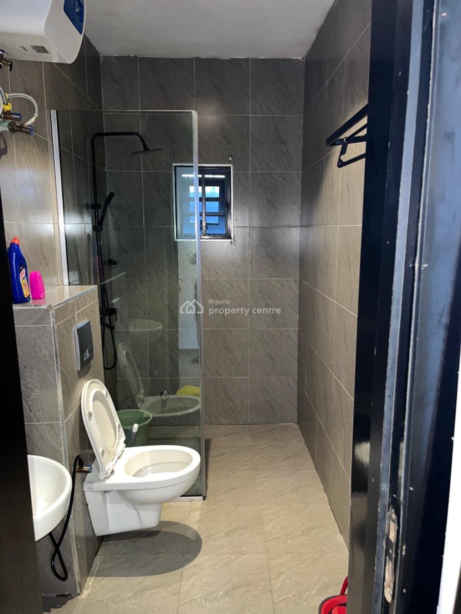 1 Bedroom Apartment with Snooker  Board,ps5 & Tennis, Lekki Phase 1, Lekki, Lagos, Flat / Apartment Short Let