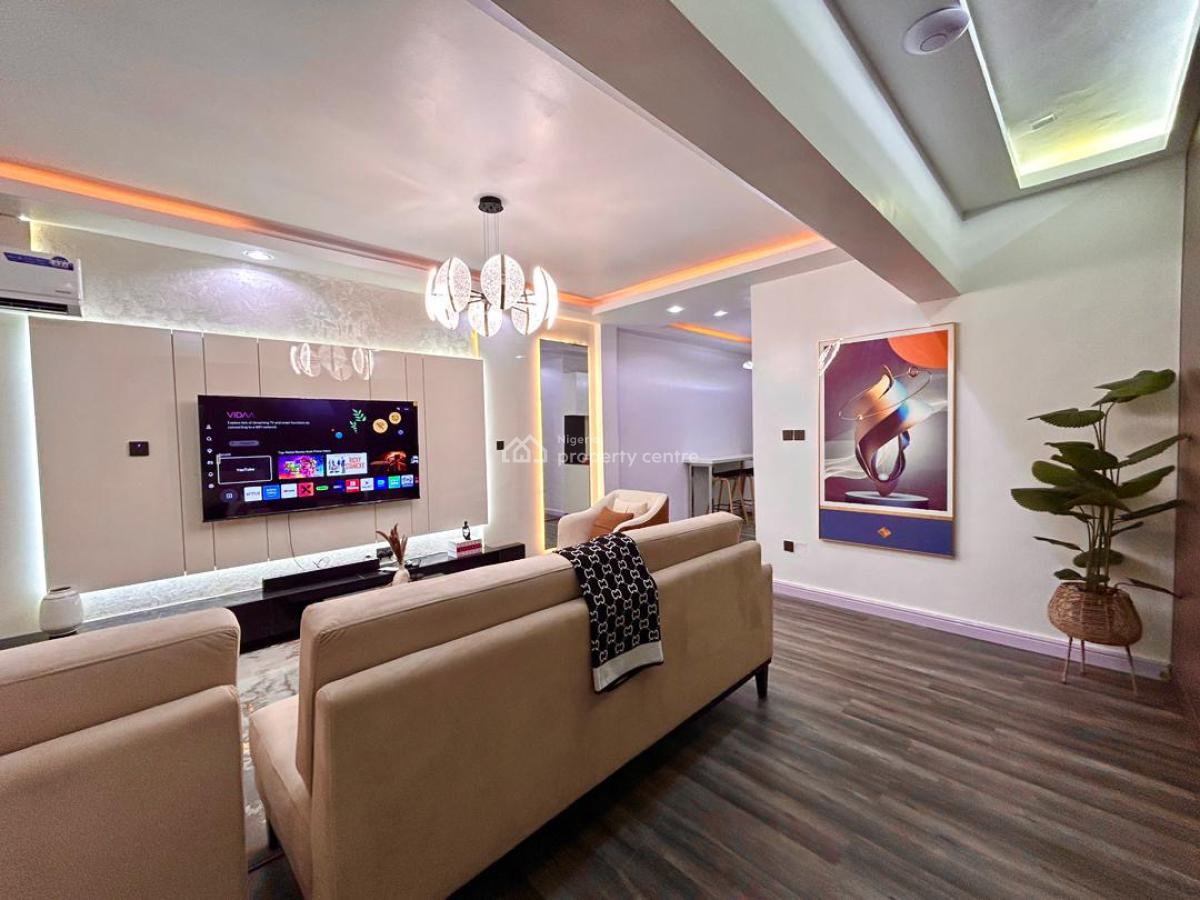 2 Bedrooms Apartment with Snooker Board, Ps5 & Tennis, Lekki Phase 1, Lekki, Lagos, Flat / Apartment Short Let