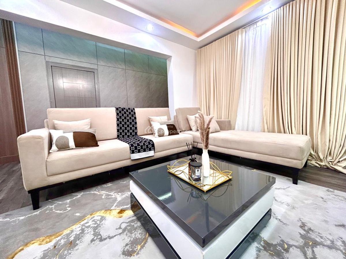 2 Bedrooms Apartment with Snooker Board, Ps5 & Tennis, Lekki Phase 1, Lekki, Lagos, Flat / Apartment Short Let