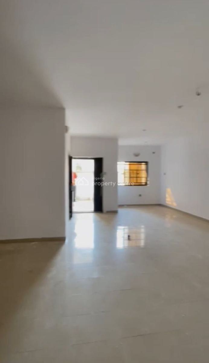 Large 2 Bedroom Flat, Ogombo Scheme 2, Ogombo, Ajah, Lagos, Flat / Apartment for Rent
