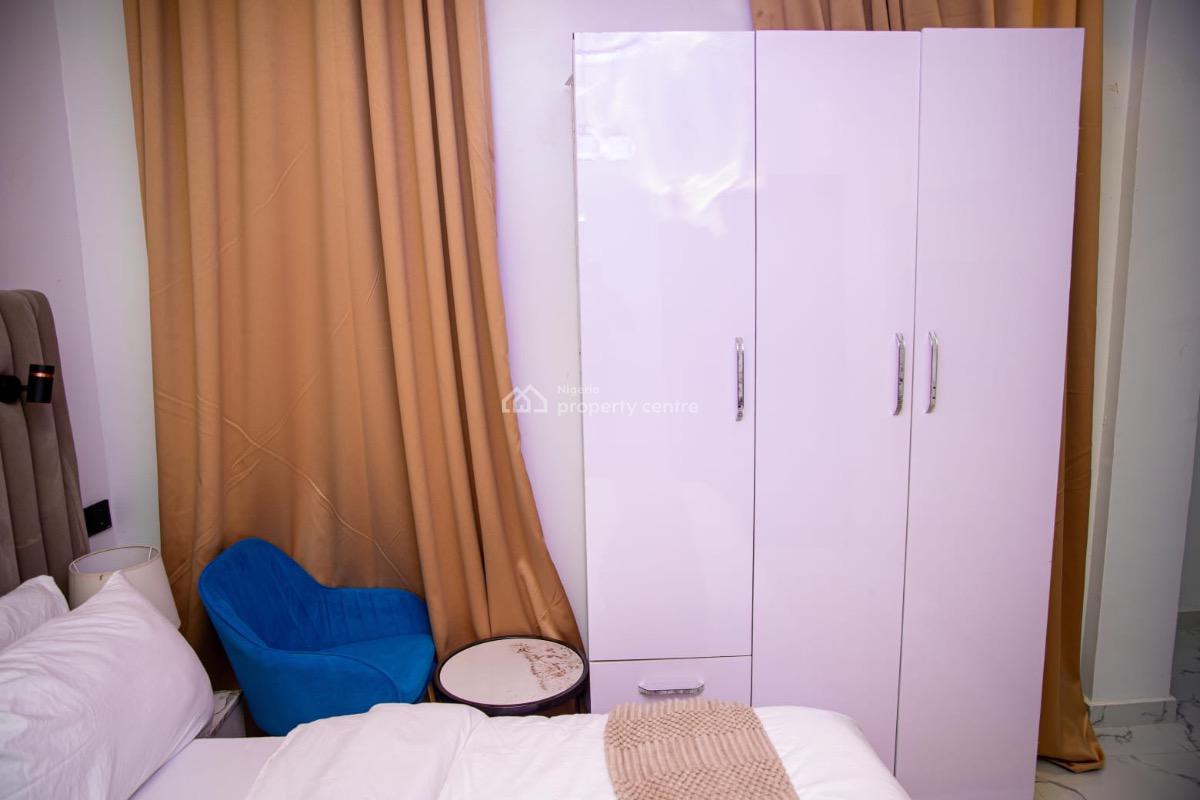 Fully Furnished, Lux 1bedroom Apartment with Fitted Kitchen, Serviced, Off Mobil Estate Road, Ajah, Lagos, Flat / Apartment for Rent