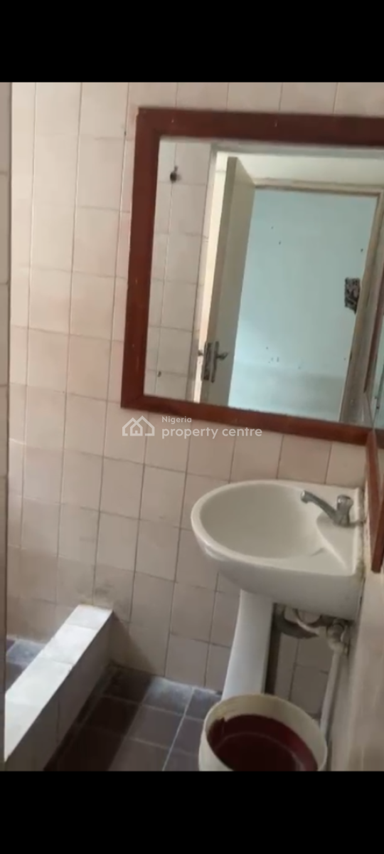 Well Maintained 2 Rooms Bq, Ikoyi, Lagos, House for Rent