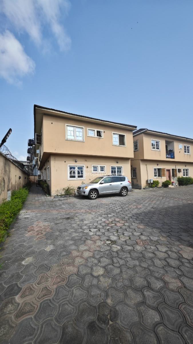 Self Service 2 Bedrooms Flat, Off Fola Osibo, Lekki Phase 1, Lekki, Lagos, Flat / Apartment for Rent