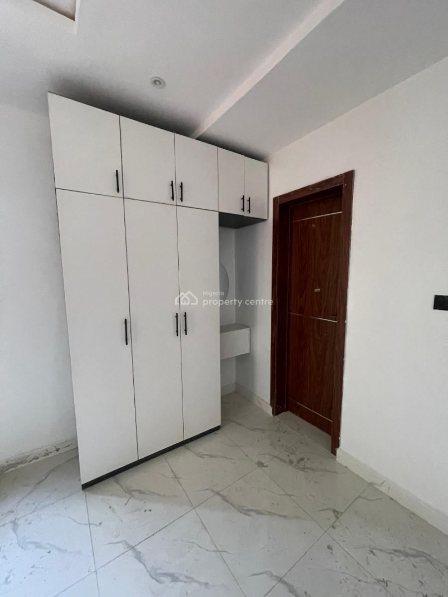 2 Bedroom Serviced Apartment, Gated Estate, Igbo Efon, Lekki, Lagos, Flat / Apartment for Sale