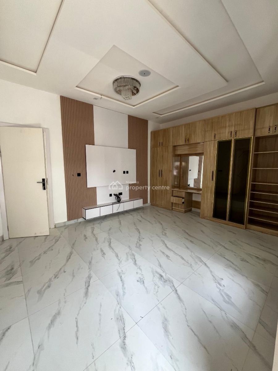 Driveway Unit 4 Bedroom Semi Detached Duplex, Lekky County, Ikota, Lekki, Lagos, Semi-detached Duplex for Sale