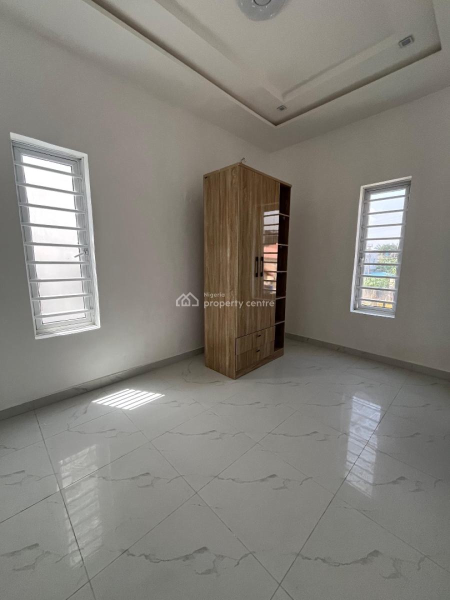 Driveway Unit 4 Bedroom Semi Detached Duplex, Lekky County, Ikota, Lekki, Lagos, Semi-detached Duplex for Sale