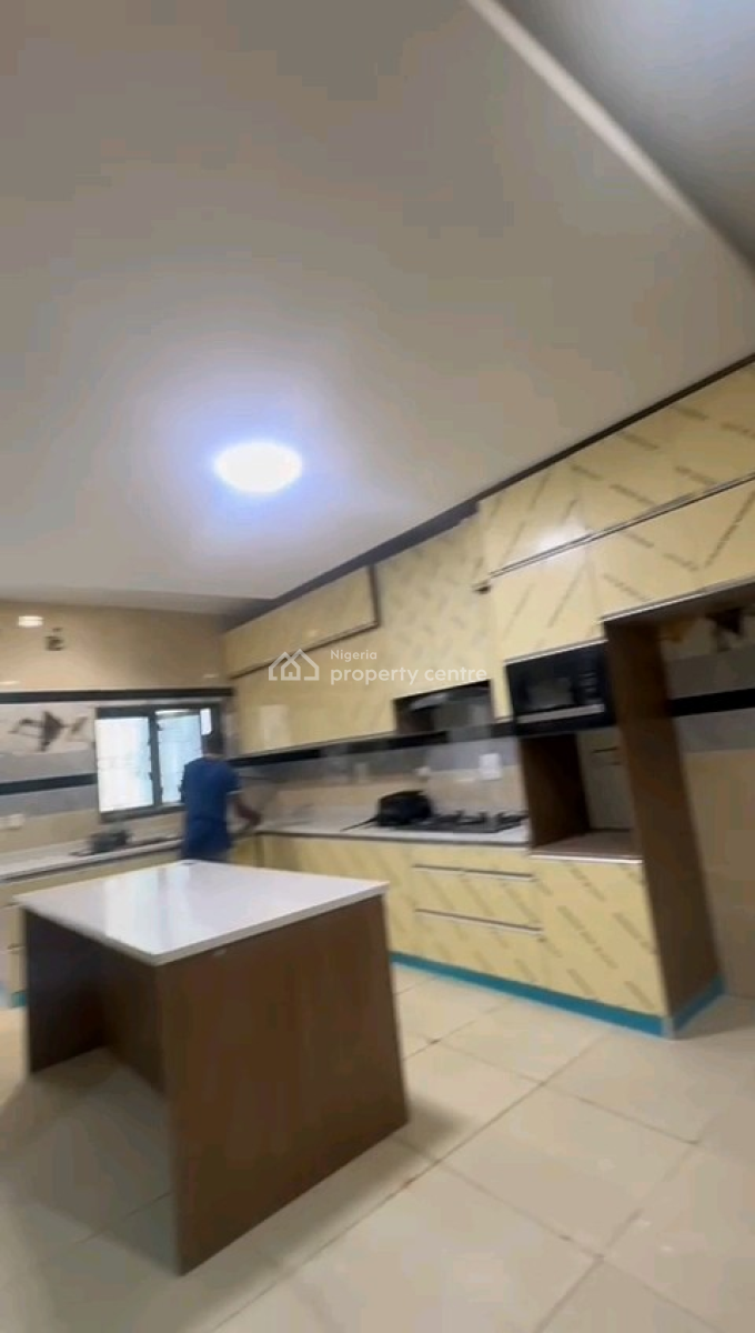 Luxury 4 Bedroom Terrace Duplex with Bq in Guzape, Guzape District, Abuja, Terraced Duplex for Rent