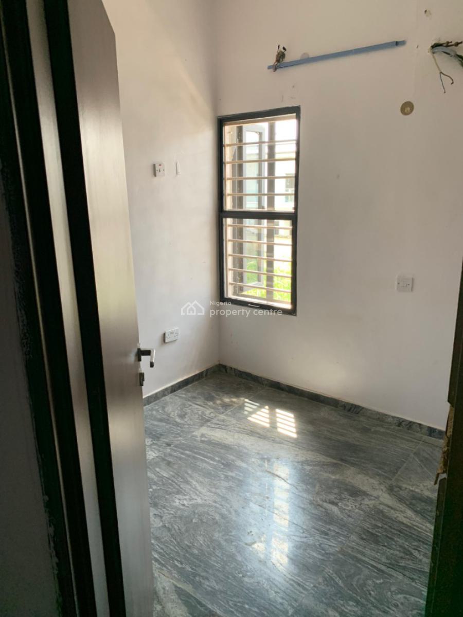 3 Bedroom Standard Terrace, Abraham Adesanya, Ajah, Lagos, Terraced Duplex for Rent
