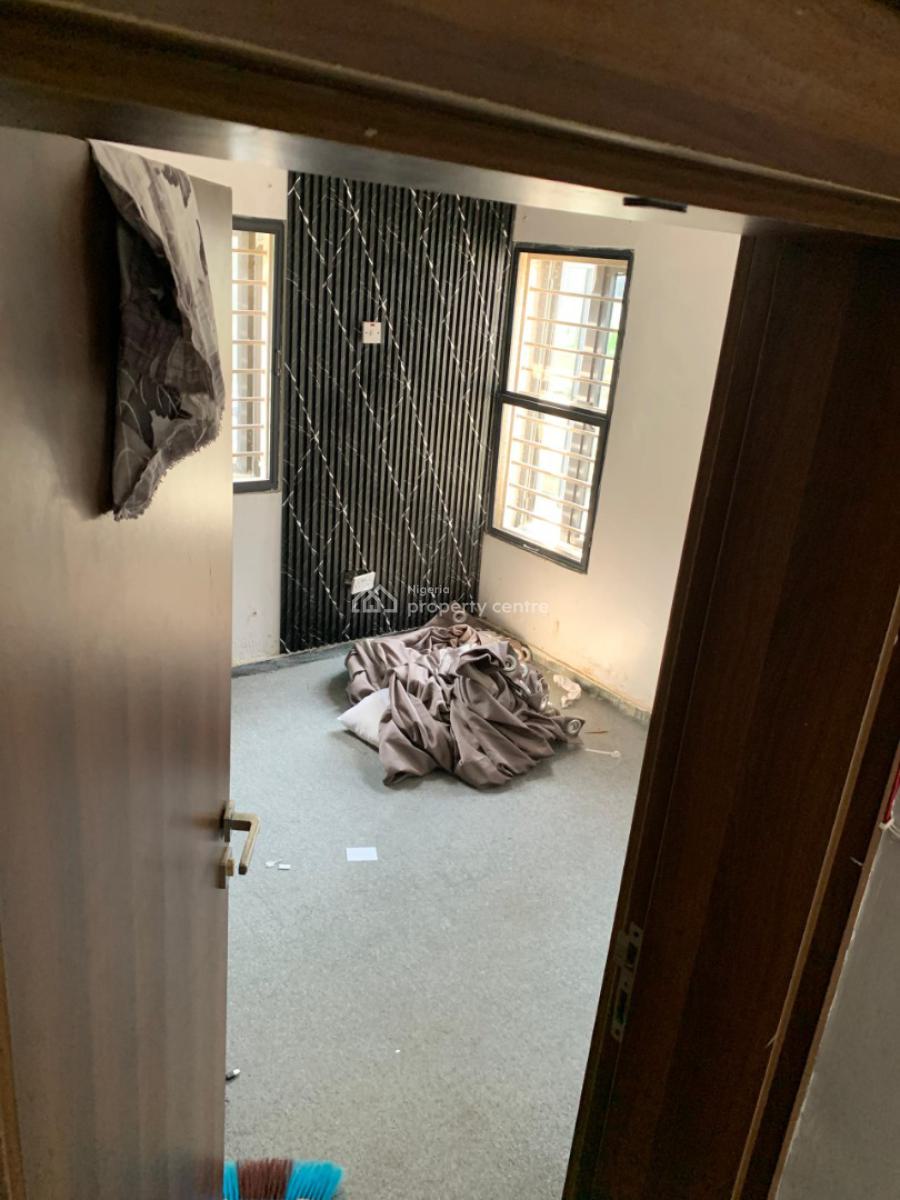 3 Bedroom Standard Terrace, Abraham Adesanya, Ajah, Lagos, Terraced Duplex for Rent