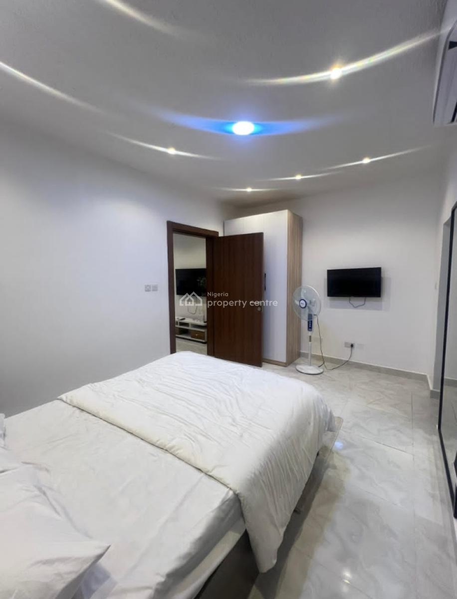 Luxury Furnished 1 Bedroom Apartment, Lekki Phase 1, Lekki, Lagos, Flat / Apartment for Rent