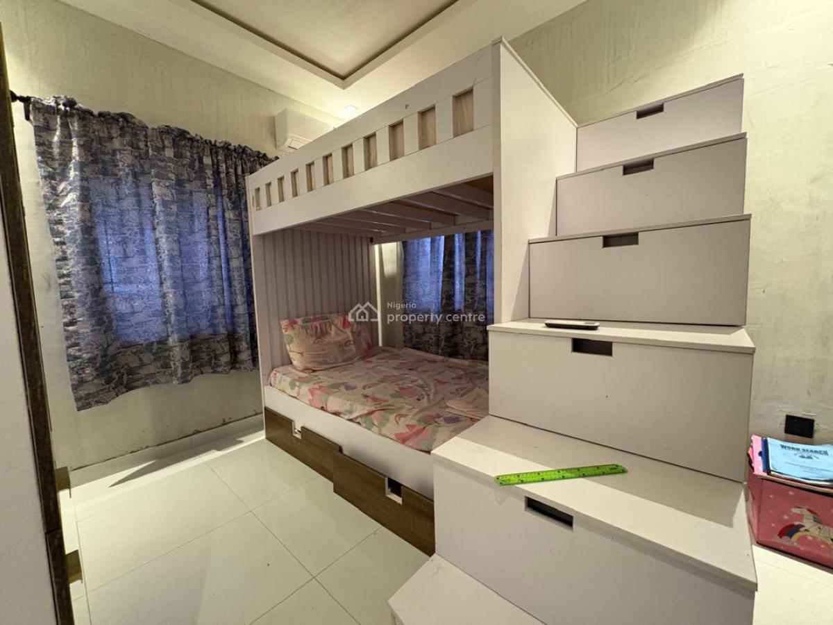 Distress Deal Semi Detached Duplex, Osapa, Lekki, Lagos, Semi-detached Duplex for Sale