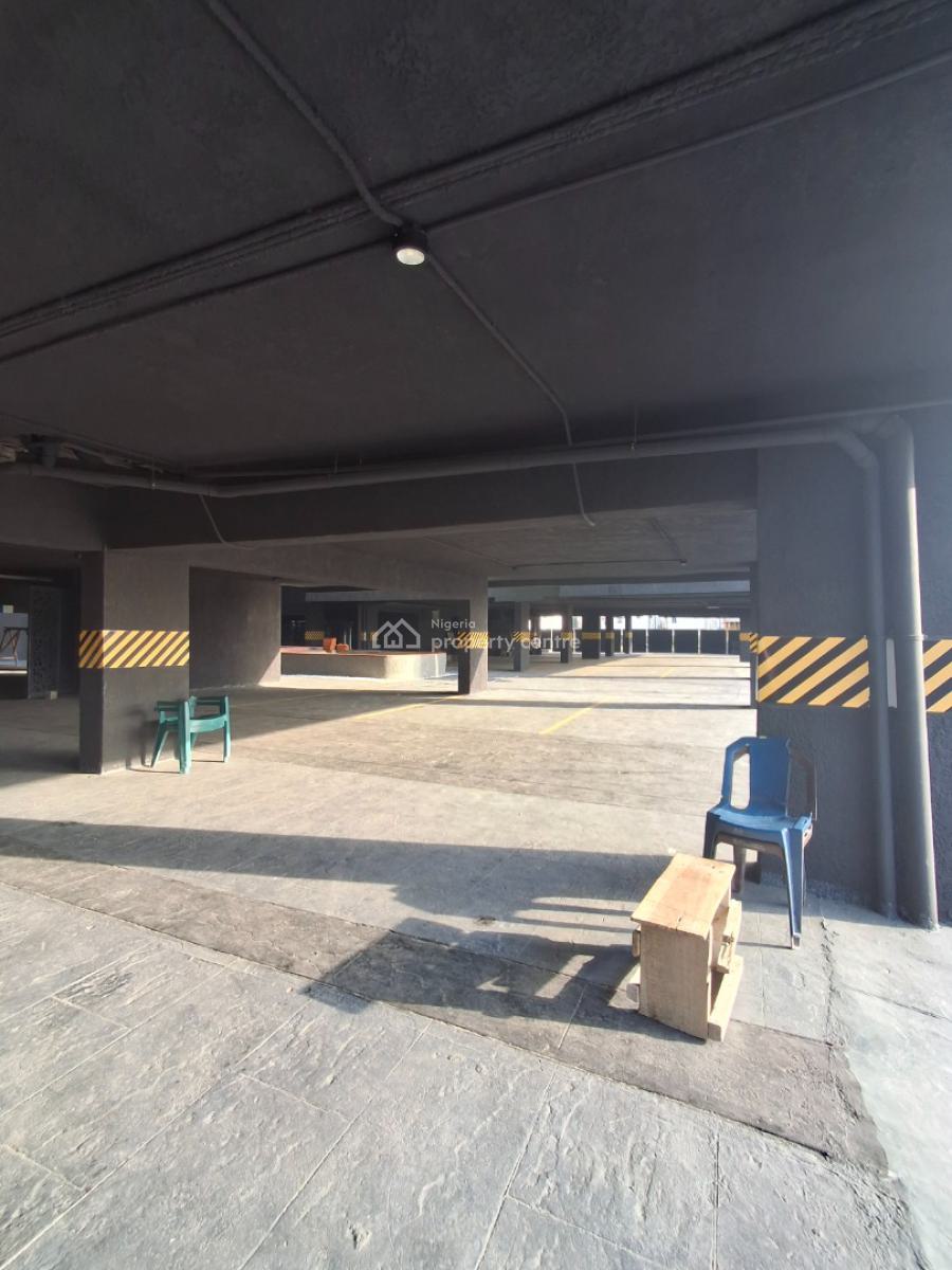 Well Finished 3 Bedroom Apartment with Bq, Ikate, Lekki, Lagos, Block of Flats for Sale