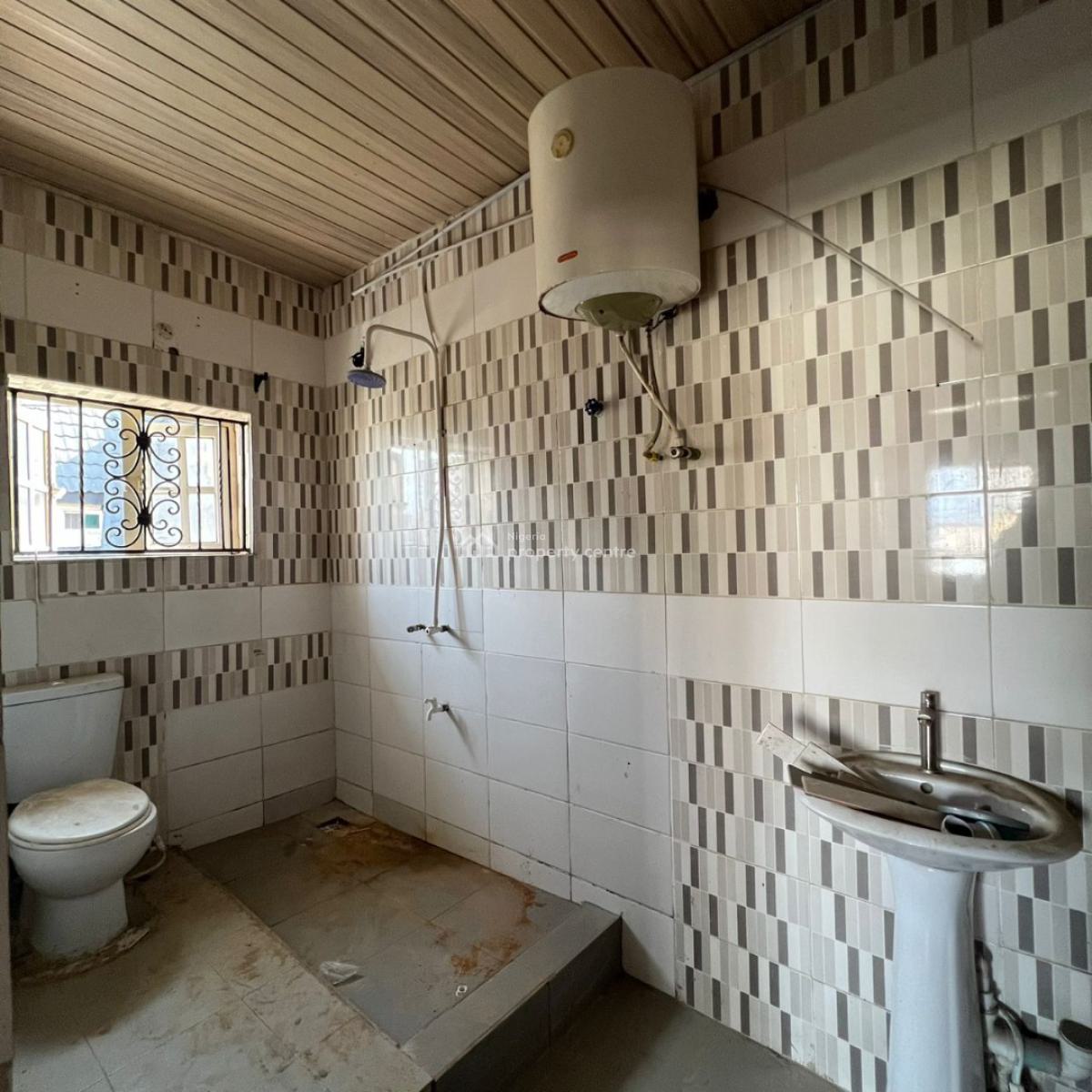 3 Bedroom Terrace Duplex  Available, Ikota, Lekki, Lagos, Terraced Duplex for Rent