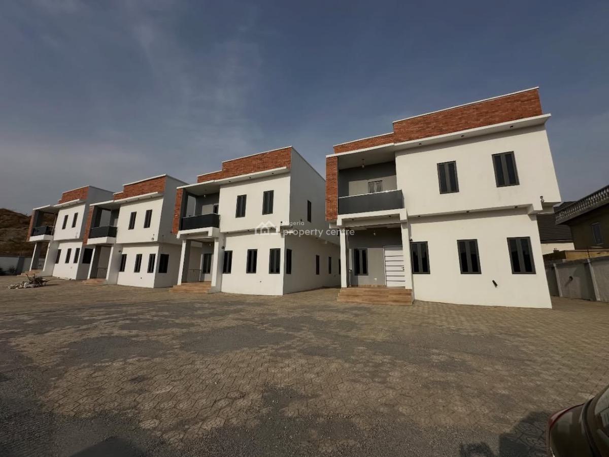 Elegant 4bedroom Detached Duplex with a Bq, Guzape District, Abuja, Detached Duplex for Sale