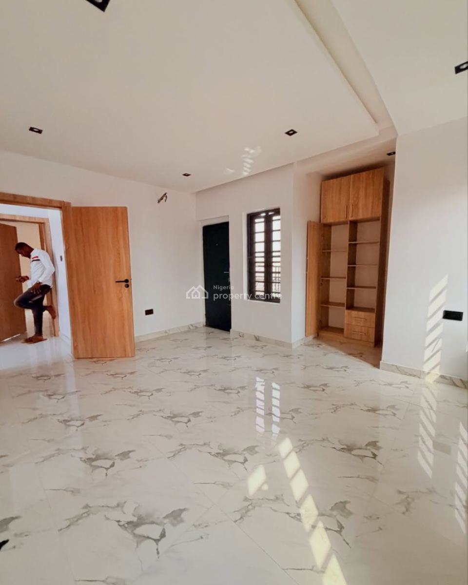 Luxury 3 Bedroom Apartment, Yaba, Lagos, House for Sale