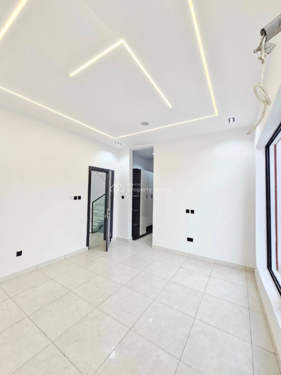 Four Bedroom Semi Detached Duplex with Pool, Chevron Toll Gate, Lekki, Lagos, Semi-detached Duplex for Sale