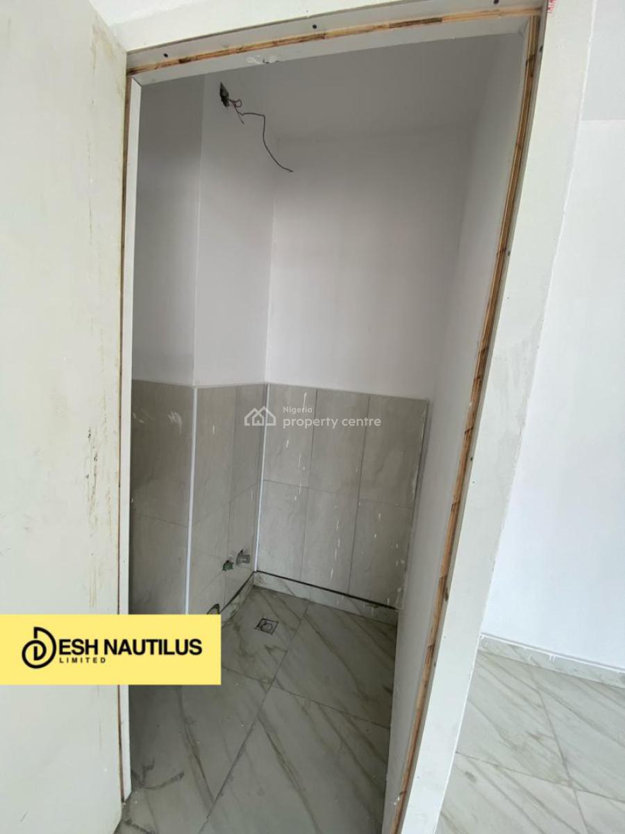 Premium 40sqm Commercial Space in a High-traffic Mall, Sangotedo, Ajah, Lagos, Office Space for Rent