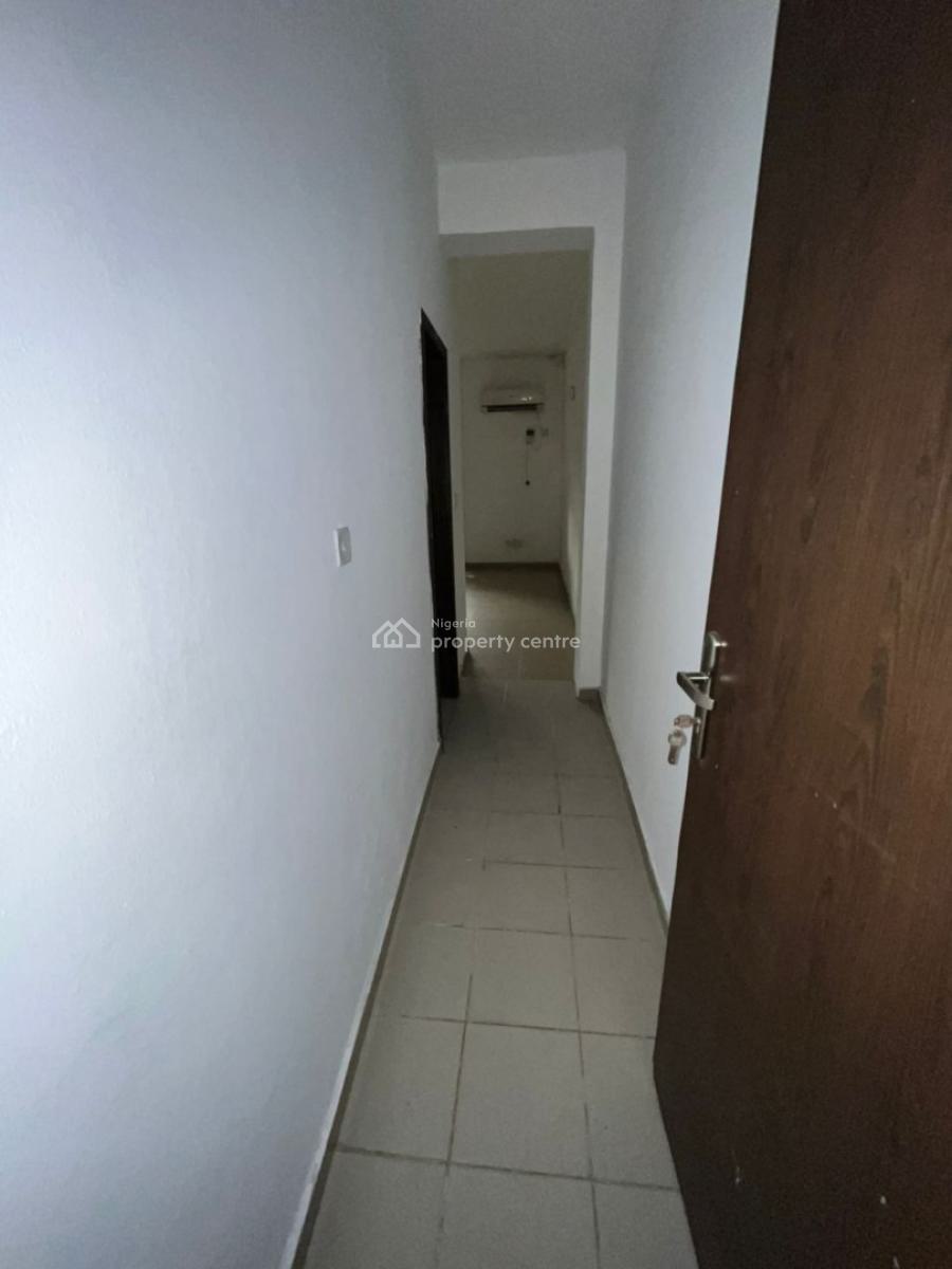 3 Bedroom Apartment with 1room Bq, Lekki Phase 1, Lekki, Lagos, Flat / Apartment for Rent