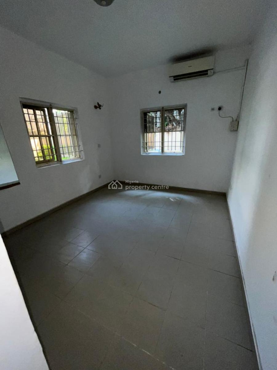 3 Bedroom Apartment with 1room Bq, Lekki Phase 1, Lekki, Lagos, Flat / Apartment for Rent