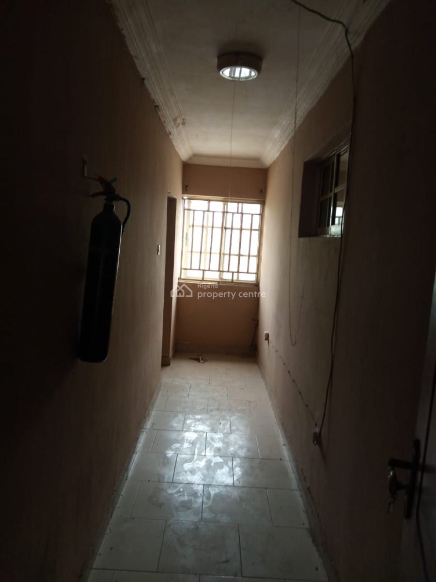 3 Bedroom Flat in a Block of Flat, Off Adeniyi Jones in a Gated and Secure Estate, Adeniyi Jones, Ikeja, Lagos, Flat / Apartment for Sale