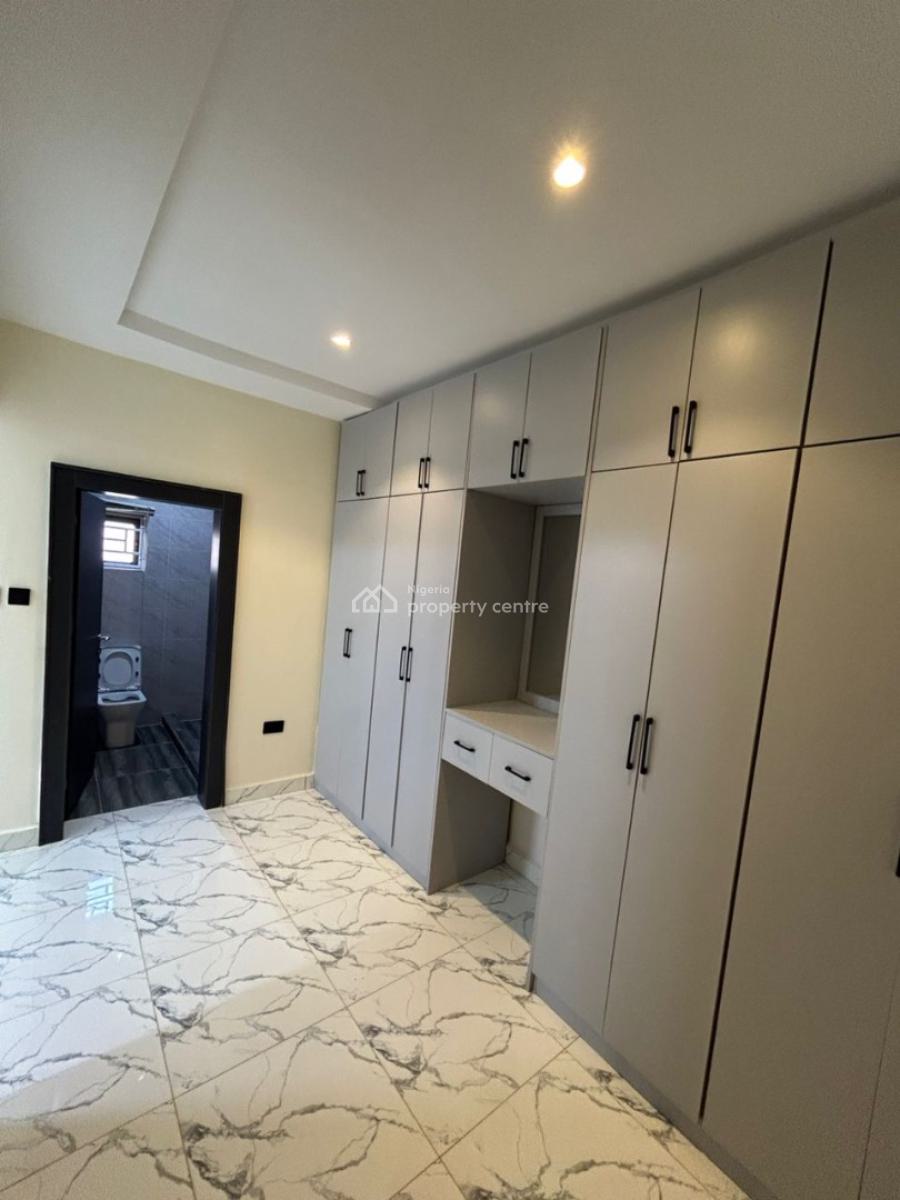 Exquisite Furnished 4 Bedroom Terrace Duplex, Guzape Main, Guzape District, Abuja, Terraced Duplex for Rent