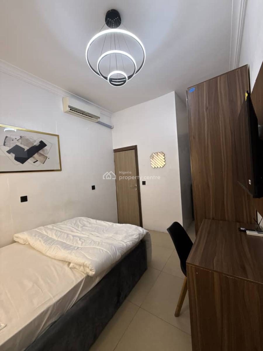 a Fully Serviced with 24-hour Power Studio Apartment, Lekki Phase 1, Lekki, Lagos, Self Contain (single Rooms) for Rent