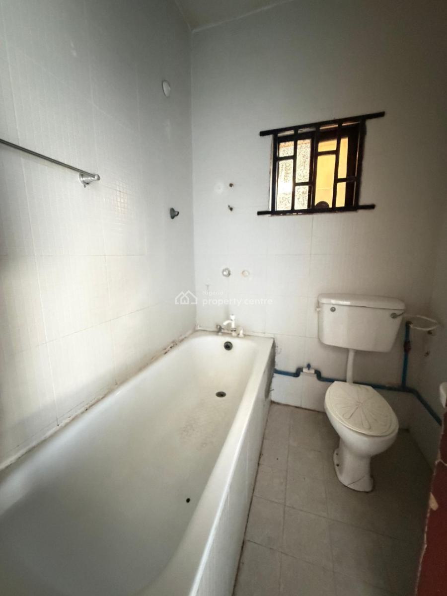 3 Bedroom Flat, Anu Crescent., Badore, Ajah, Lagos, Flat / Apartment for Rent