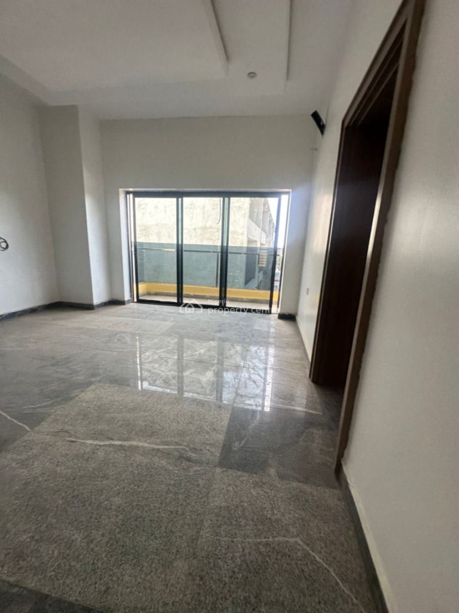 Luxurious 6 Bedroom Smart Home  Standalone, Main, Guzape District, Abuja, Detached Duplex for Rent