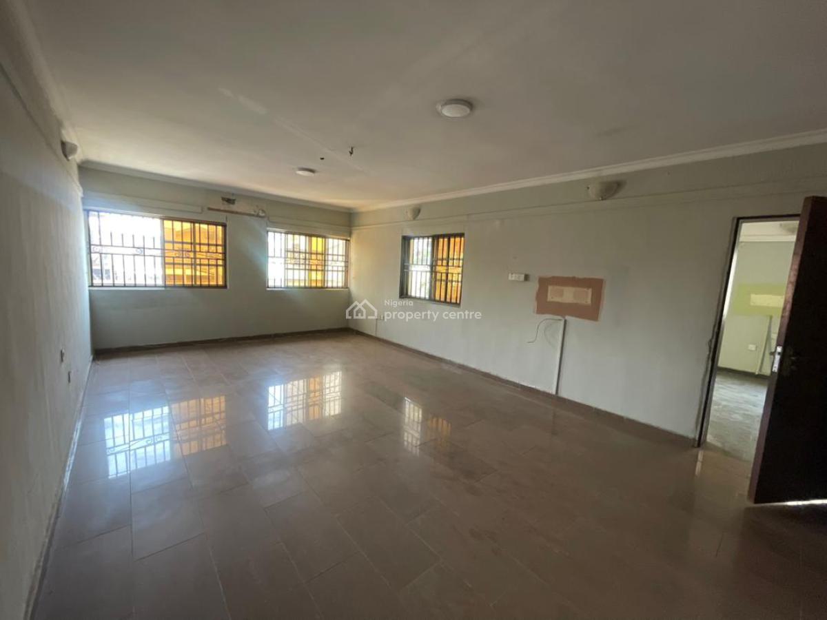 5 Bedrooms Semi Detached Duplex with Boys Quarters, Lekki Phase 1, Lekki, Lagos, Semi-detached Duplex for Rent