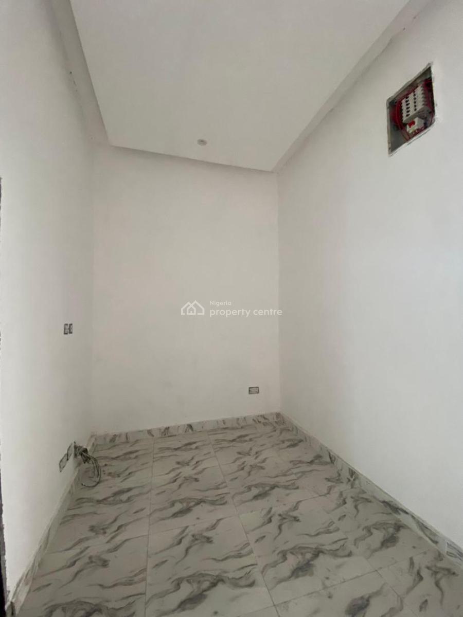 Well Crafted 3 Bedroom Terrace, Abraham Adesanya, Ajah, Lagos, Terraced Duplex for Sale