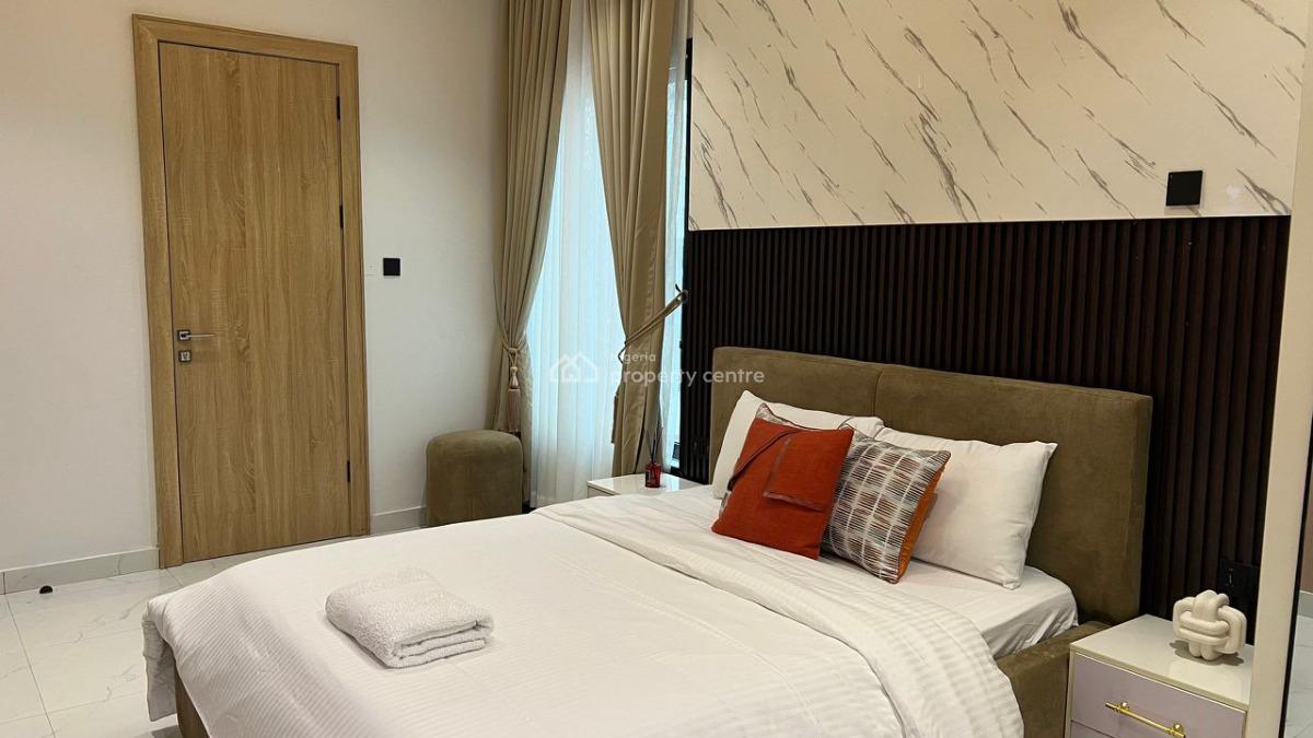 Luxurious 2 Bedrooms Apartment, Ladoke Akintola, Ikeja Gra, Ikeja, Lagos, Flat / Apartment Short Let