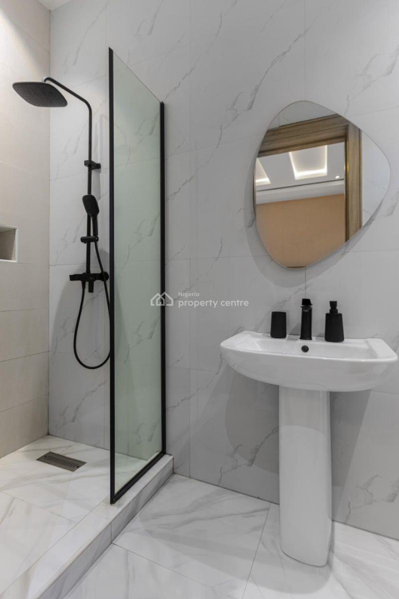 Luxurious 2 Bedrooms Apartment, Ladoke Akintola, Ikeja Gra, Ikeja, Lagos, Flat / Apartment Short Let