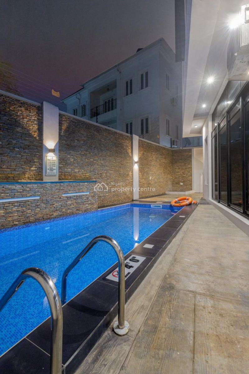 Luxurious 2 Bedrooms Apartment, Ladoke Akintola, Ikeja Gra, Ikeja, Lagos, Flat / Apartment Short Let