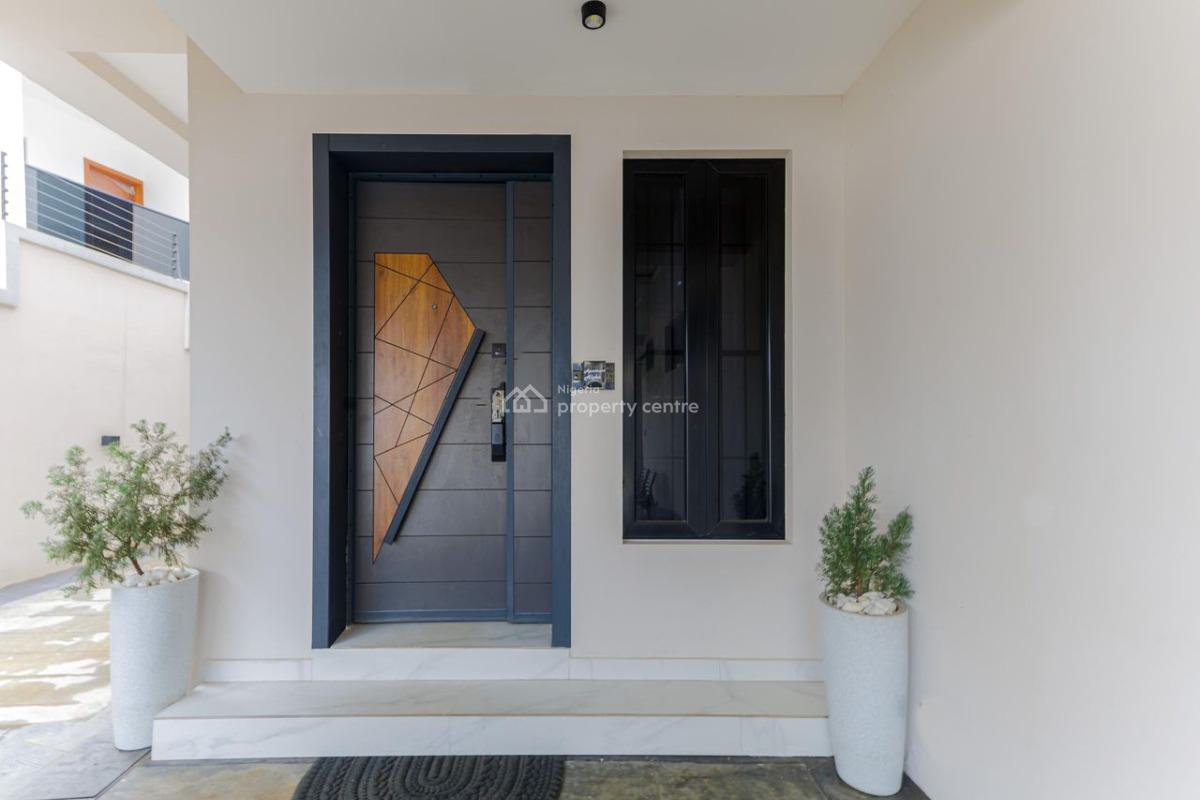 Luxurious 2 Bedrooms Apartment, Ladoke Akintola, Ikeja Gra, Ikeja, Lagos, Flat / Apartment Short Let