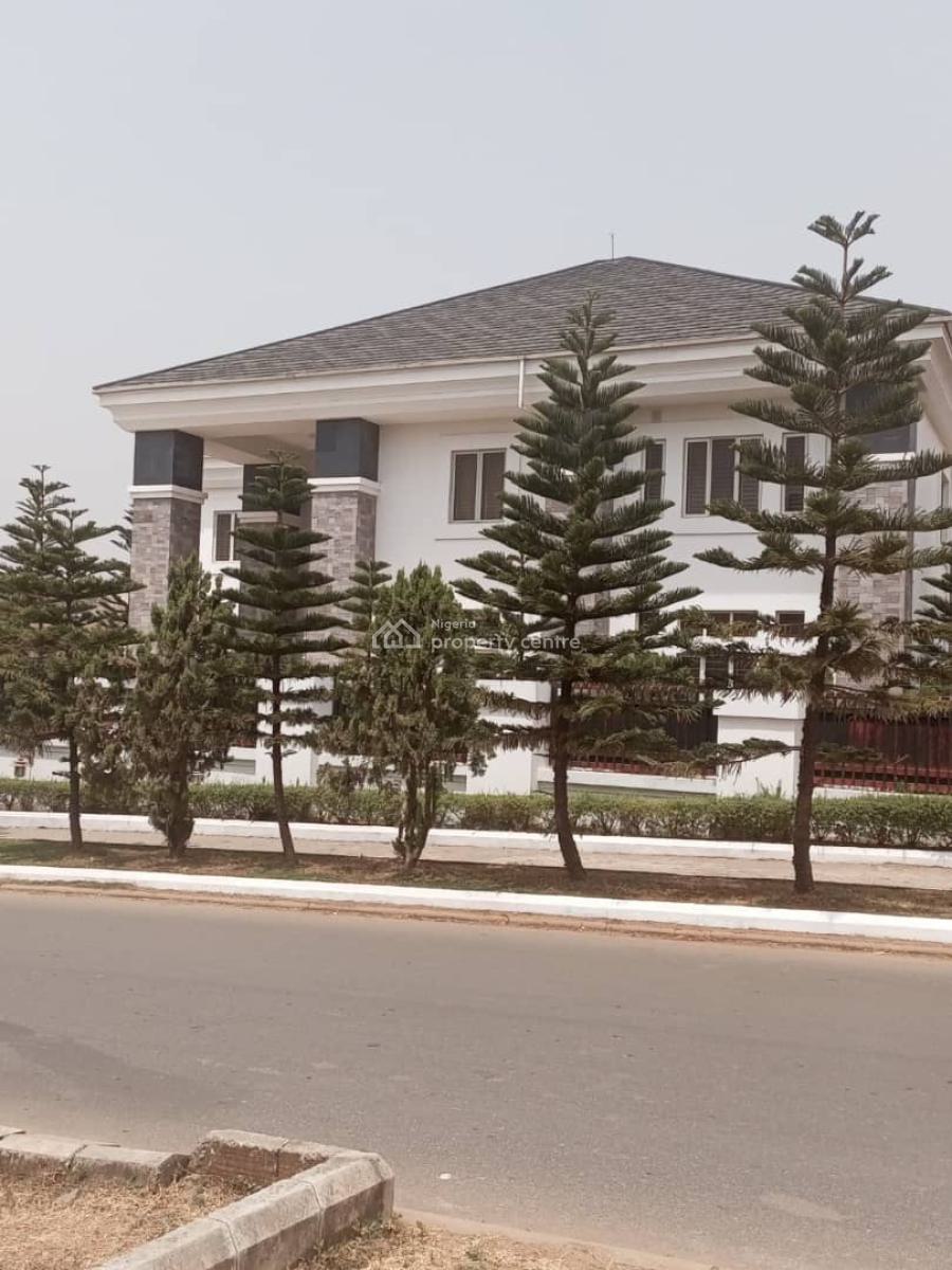 Fully Furnished 8bedroom Mansion with 2bedroom Bq, Guzape, Guzape District, Abuja, Detached Duplex for Sale