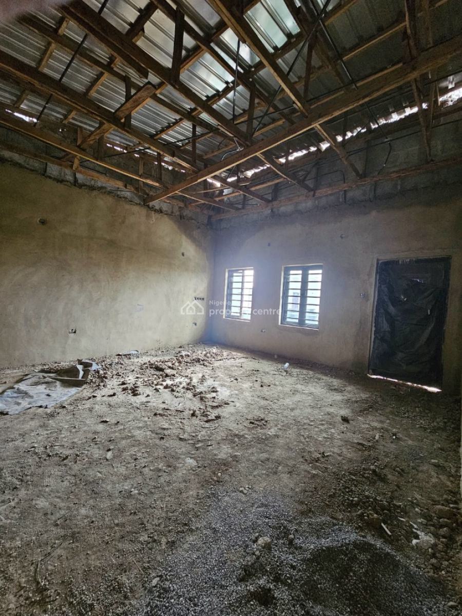 5 Bedroom Town House with Bq, Gaduwa, Abuja, House for Sale