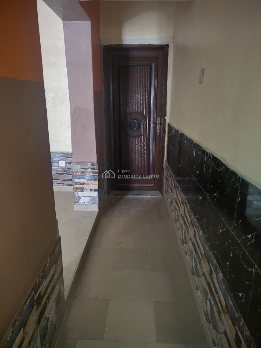a Clean 2 Bedroom Flat in a Gated Estate, Lagoon View Estate, Off Owode - Ibeahe Road, Ikorodu, Lagos, Flat / Apartment for Rent