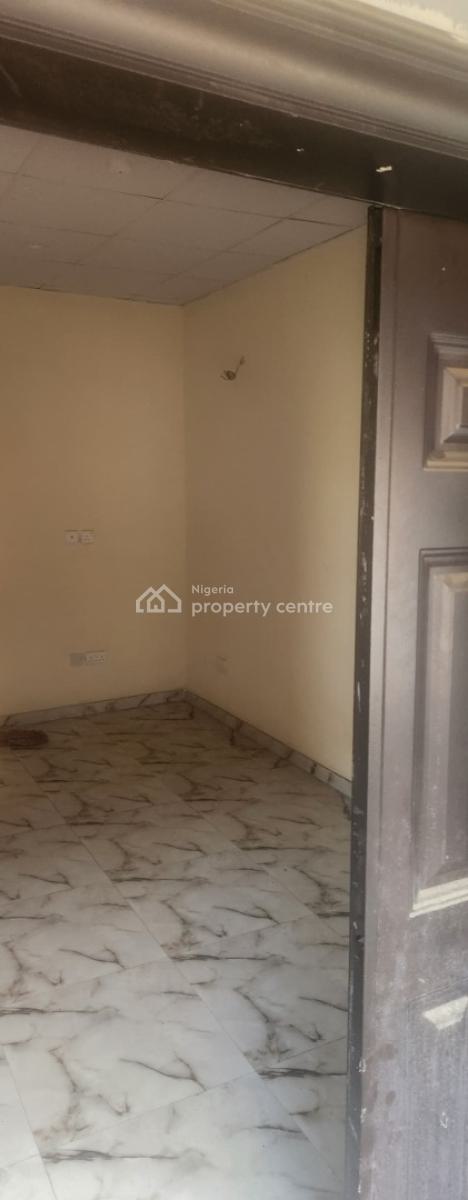 Very Neat Miniflat, Selewu, Orange Estate, Igbogbo, Ikorodu, Lagos, Mini Flat (room and Parlour) for Rent