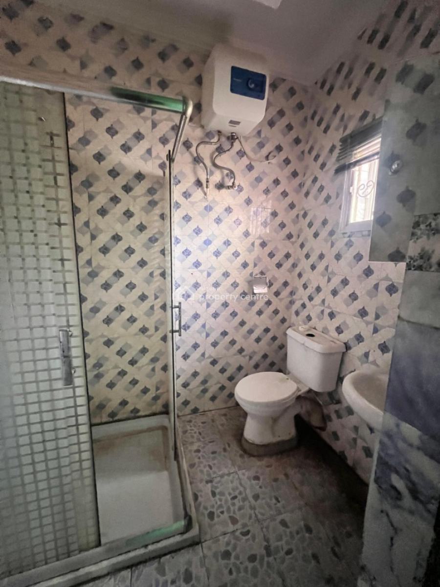 a Standard 3 Bedroom and a Room Bq, Pepperoni Abraham Adesunya, Lekki Phase 2, Lekki, Lagos, Terraced Duplex for Rent