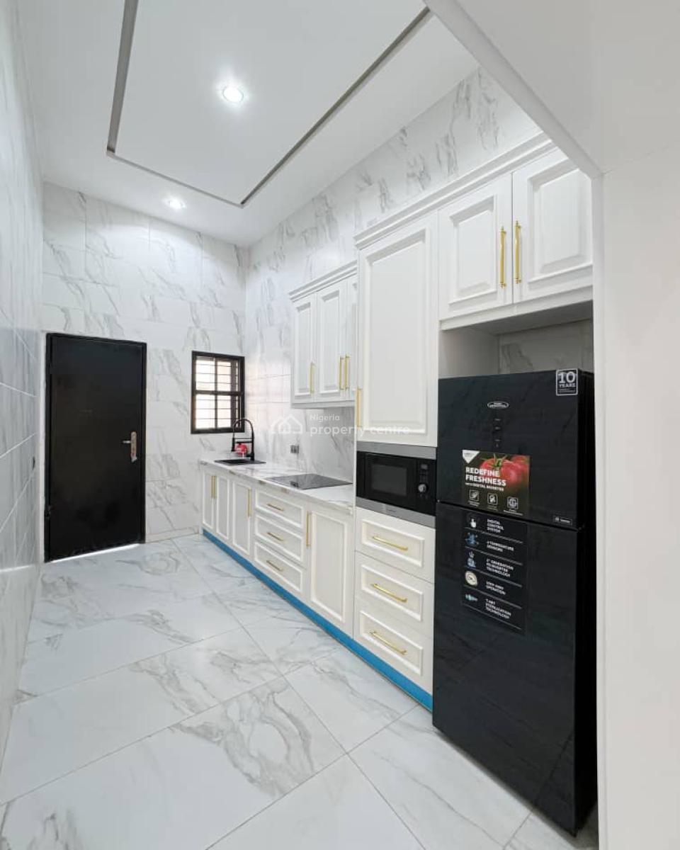 Magnificent 9 Bedroom Smart Mansion Located at a Nice and Secure Area, Guzape District, Abuja, Detached Duplex for Sale