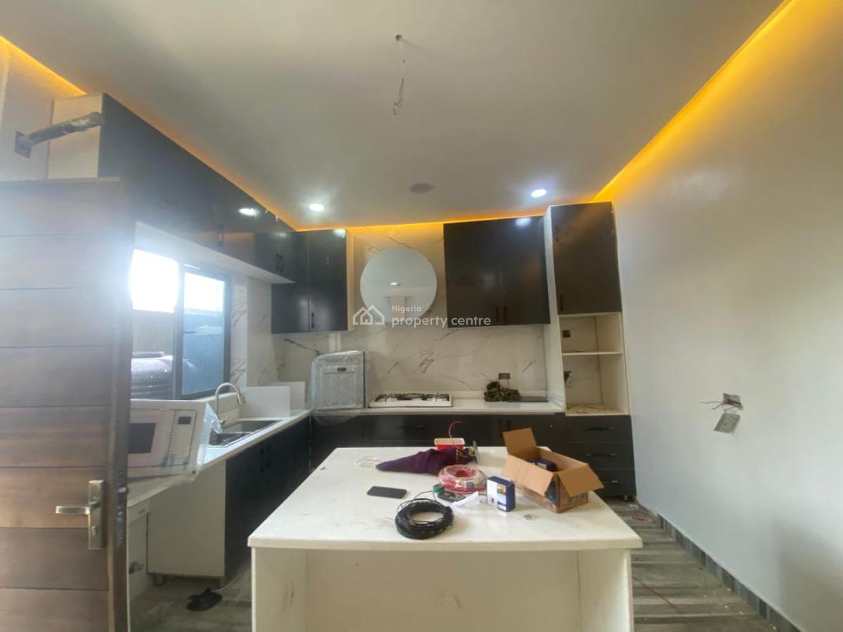 7 Bedroom Semi Detached Duplex, Lekki Phase 1, Lekki, Lagos, Semi-detached Duplex for Sale